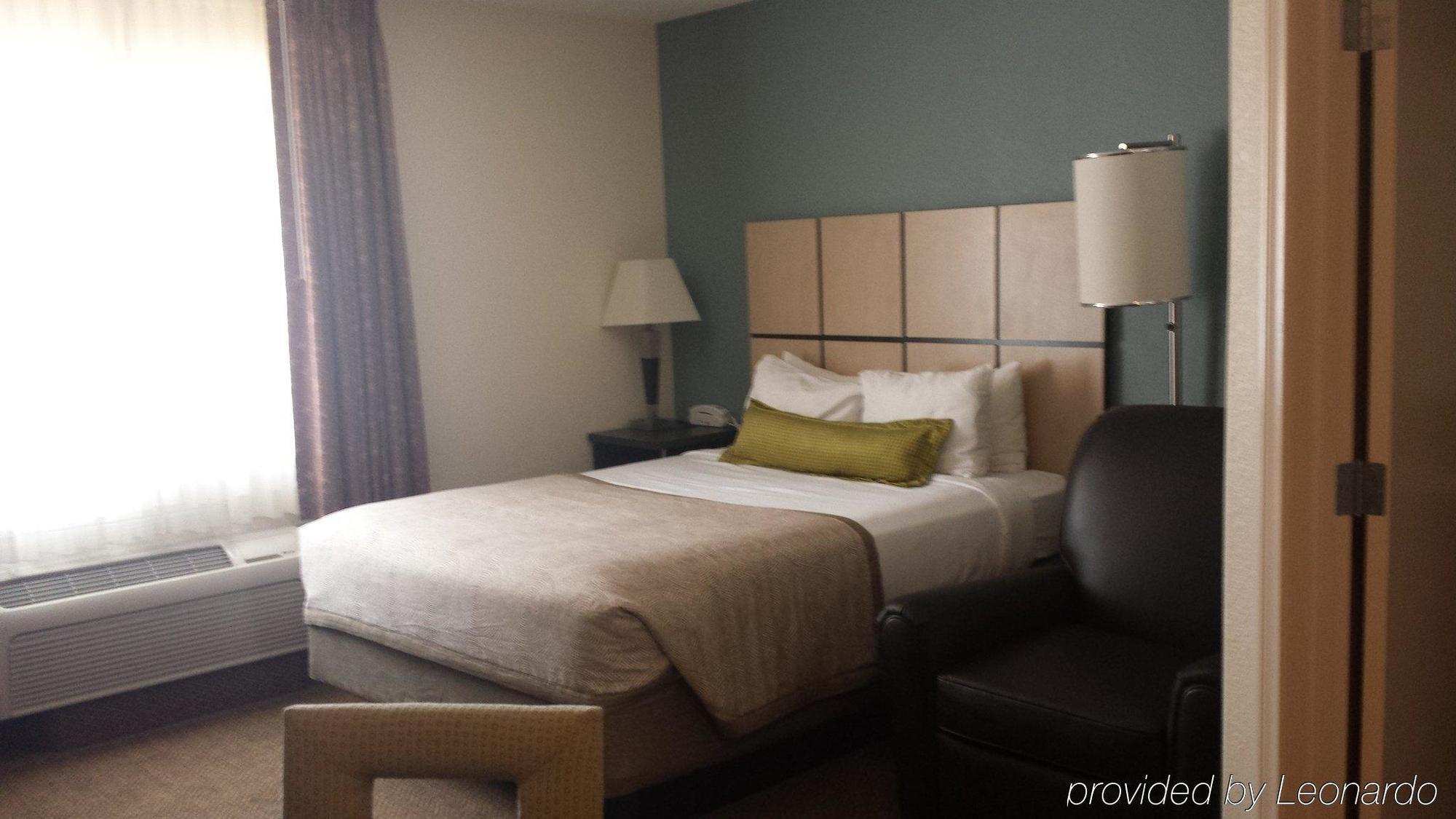 Sonesta Simply Suites Phoenix Tempe Exterior photo