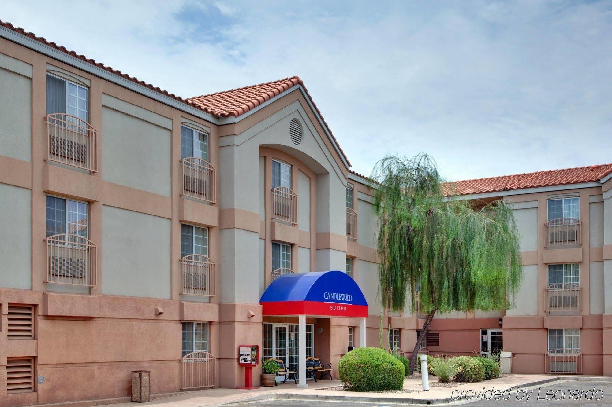 Sonesta Simply Suites Phoenix Tempe Exterior photo